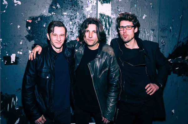 INHALT 1 - Photo Credit Geoff SmithTM.jpg