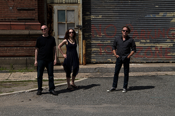 Tulipomania 5 - photo credit Edward WaisnisTM.jpg