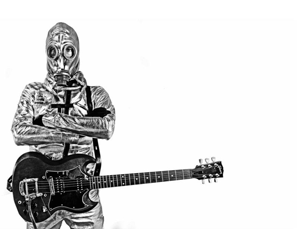 329119_555759944451430_1614035110_oTM