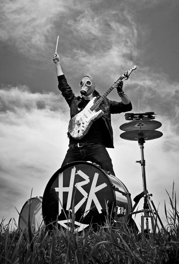 55554_177173992310029_7598712_oTM