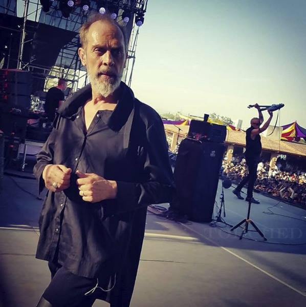 31081353_10216494534021644_5462370456015145382_n