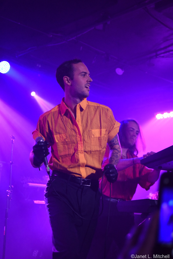 Lovelorn, Body of Light, Xeno and Oaklander, Drab Majesty, Underground Arts