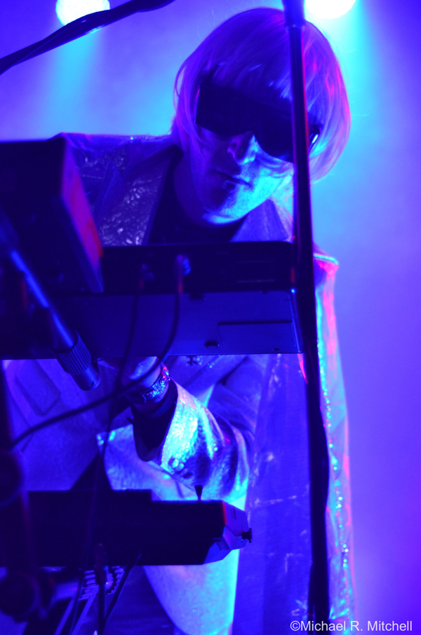 Drab Majesty, Body of Light, Xeno &amp; Oaklander, Lovelorn Underground Arts