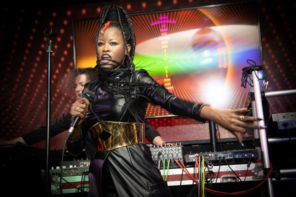 86186075_2525469514438092_9197351265254768640_oTM